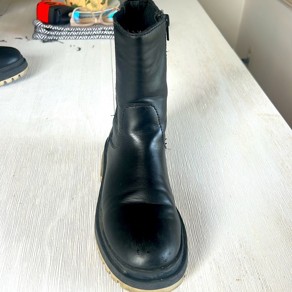 Zara Girls Zip Chelsea/Moto Boots with Lug Sole - Black, Size 37 - Picture 6 of 11